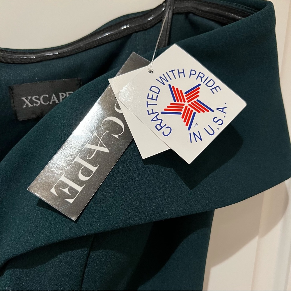 XSCAPE Dress Emerald Pine Green Prom Size 10 NWT Off-The-Shoulder Peplum Gown - Picture 9 of 16